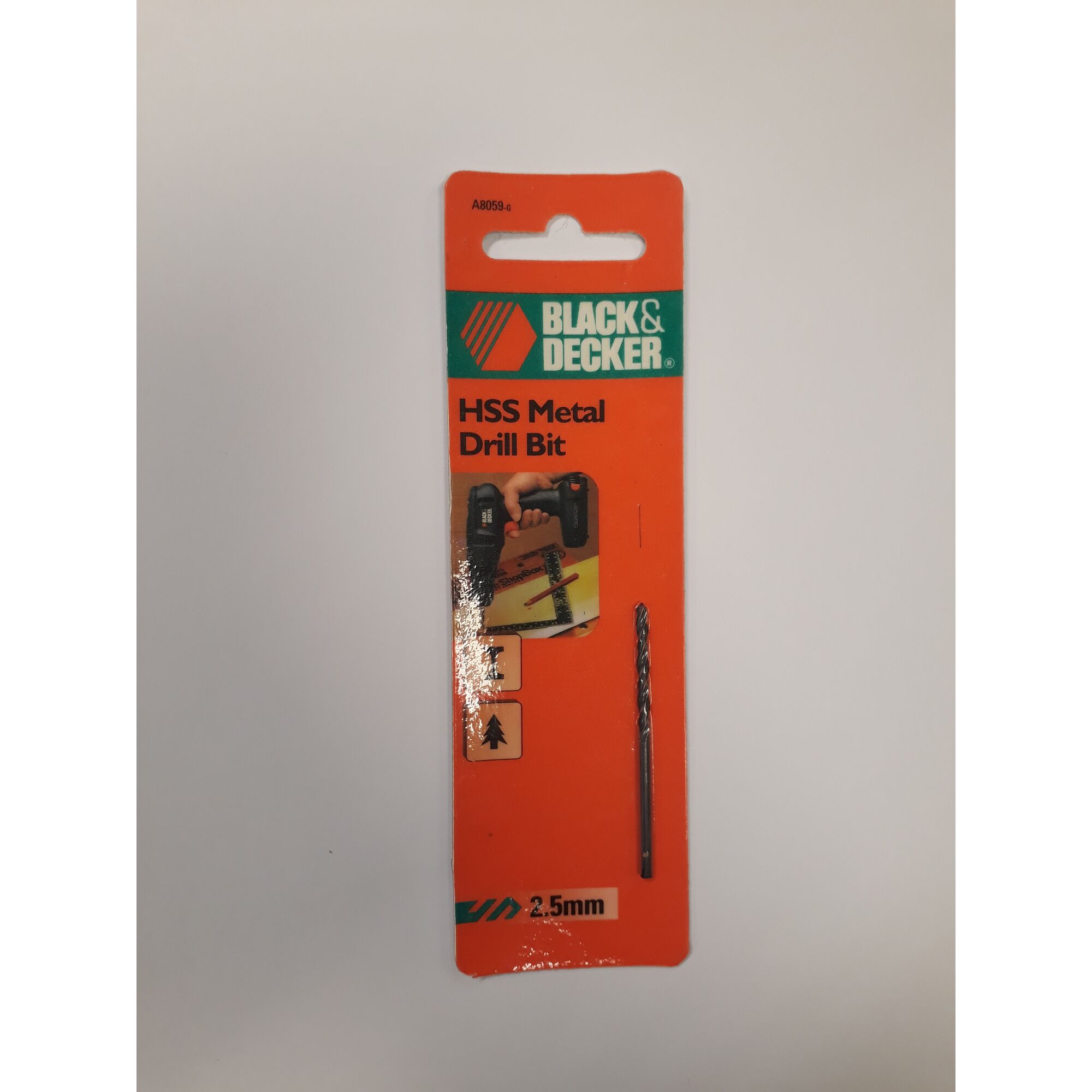 BLACKDECKER A8059 HSS metal drill bit 2.5mm in packaging, front angle, orange card backing.