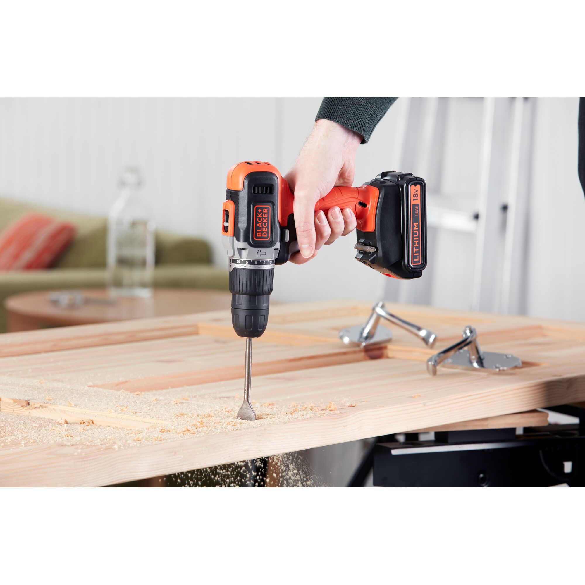 18V HAMMER DRILL 160PC VALUE PK
