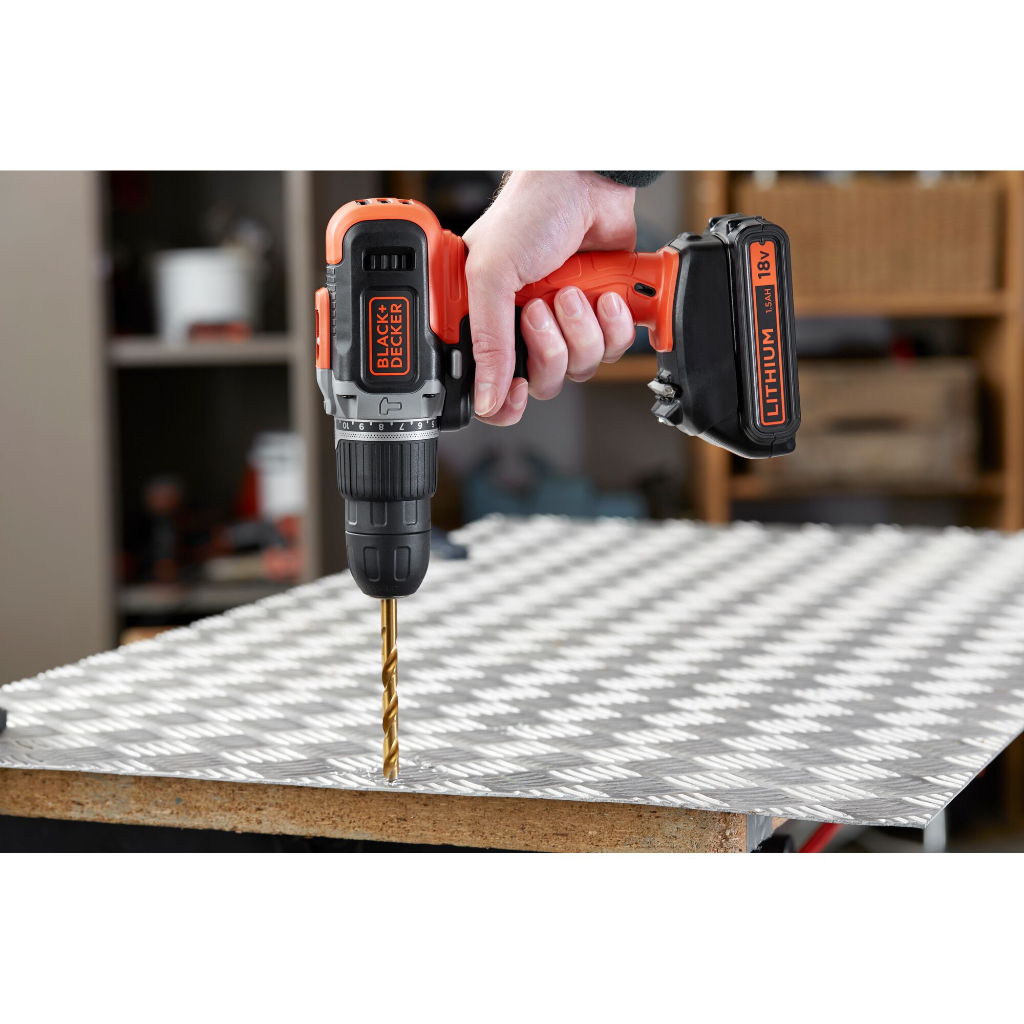 18V HAMMER DRILL 160PC VALUE PK