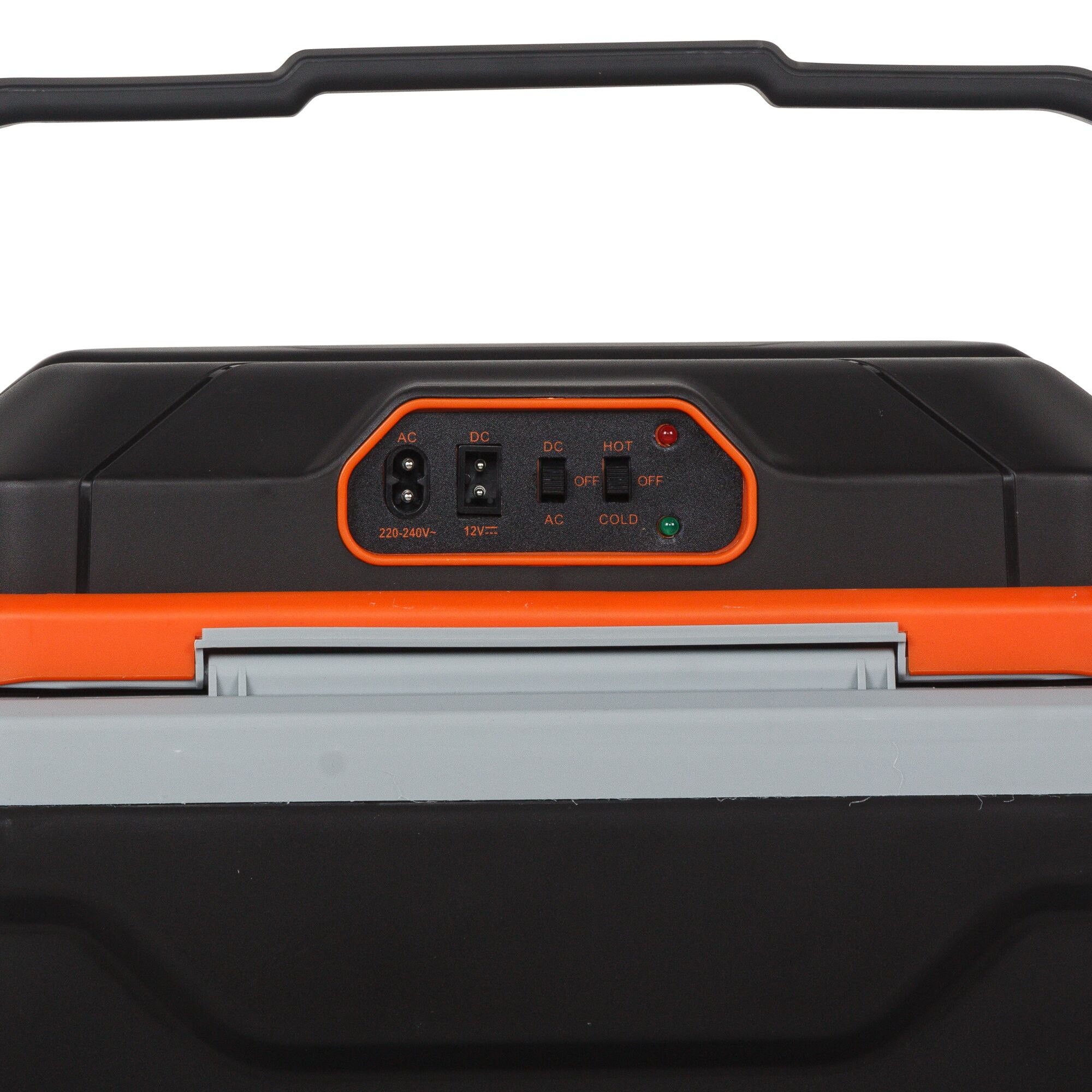 BLACKDECKER portable cooler BDC24L front view showing control panel with power and temperature settings