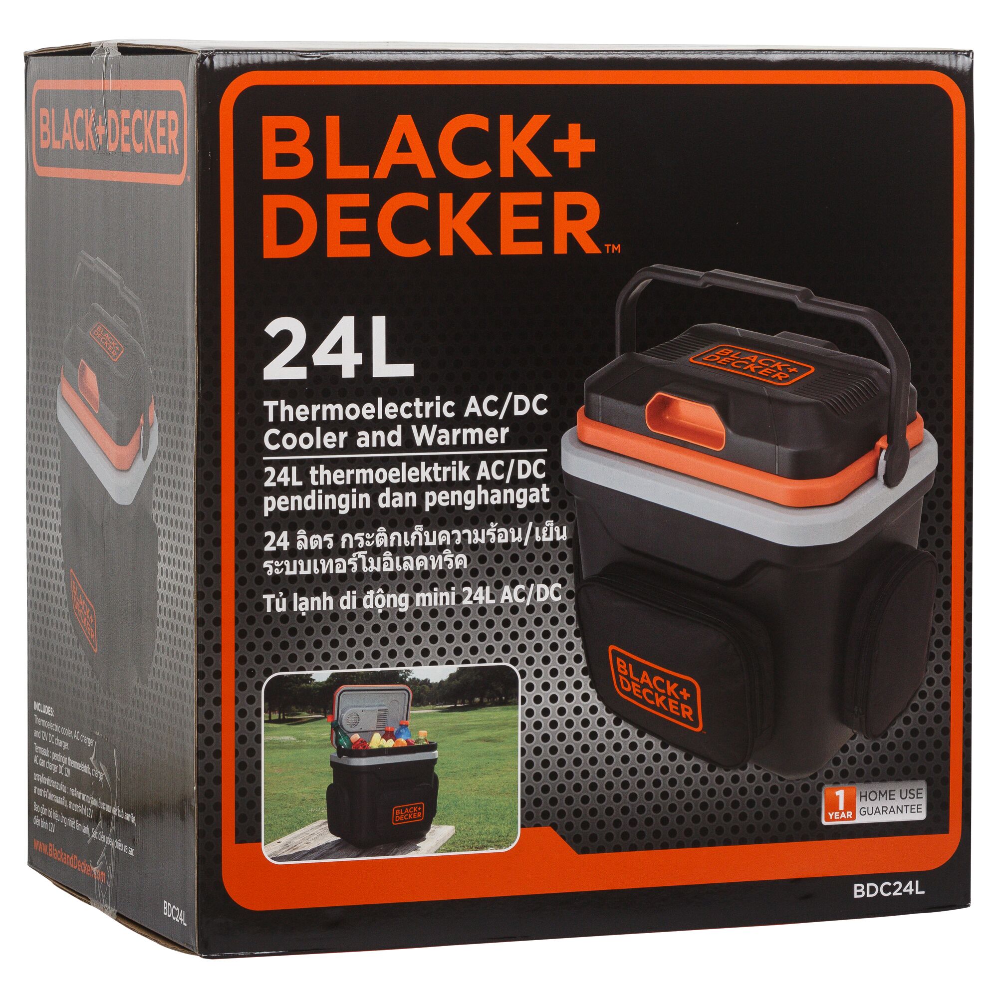 Front angle photo of BLACK+DECKER BDC24L AC/DC cooler and warmer, 24L capacity, black and orange packaging.