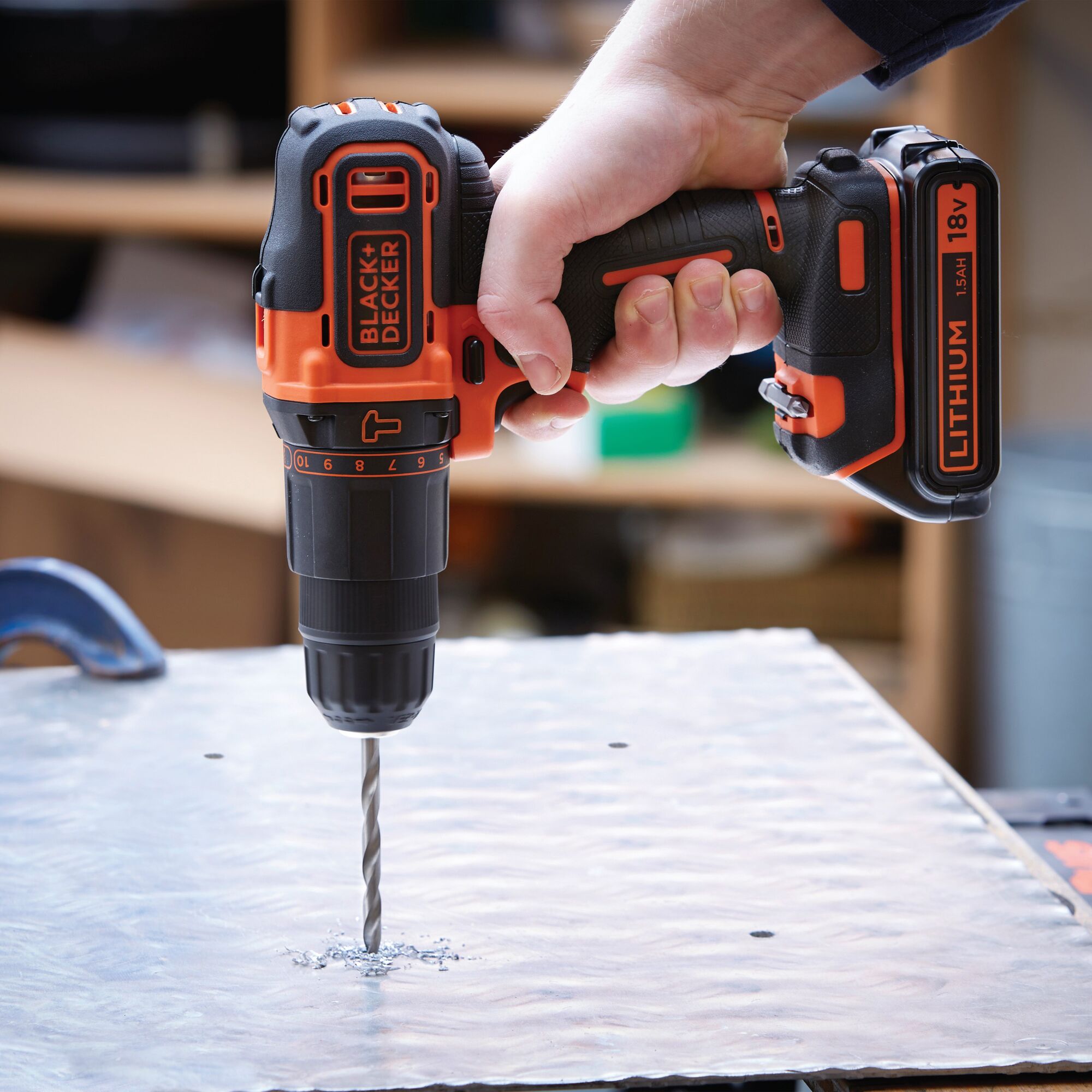 Black & decker 18v hammer outlet drill