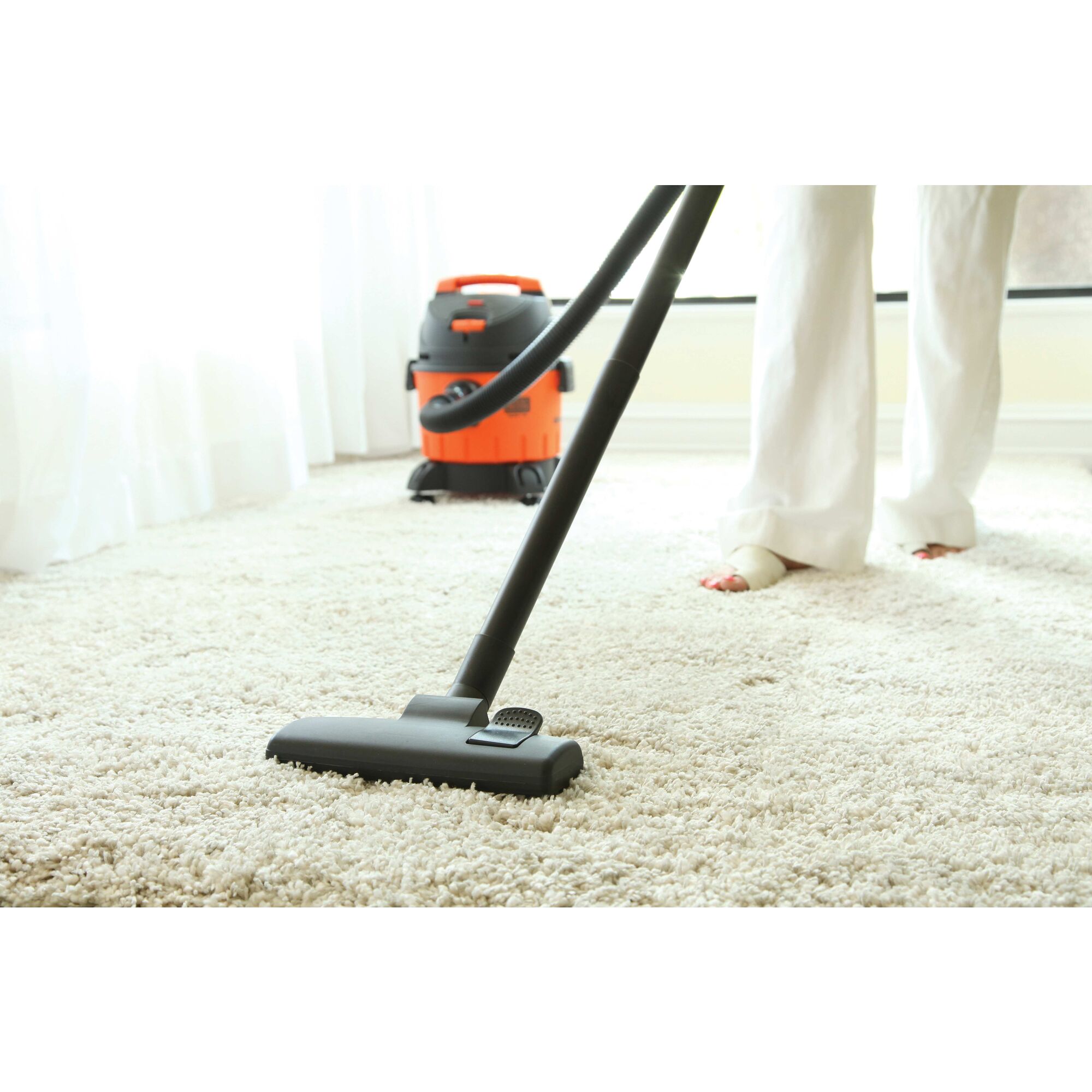 Black+Decker BDWD20-B1 Wet & Dry Vacuum Cleaner