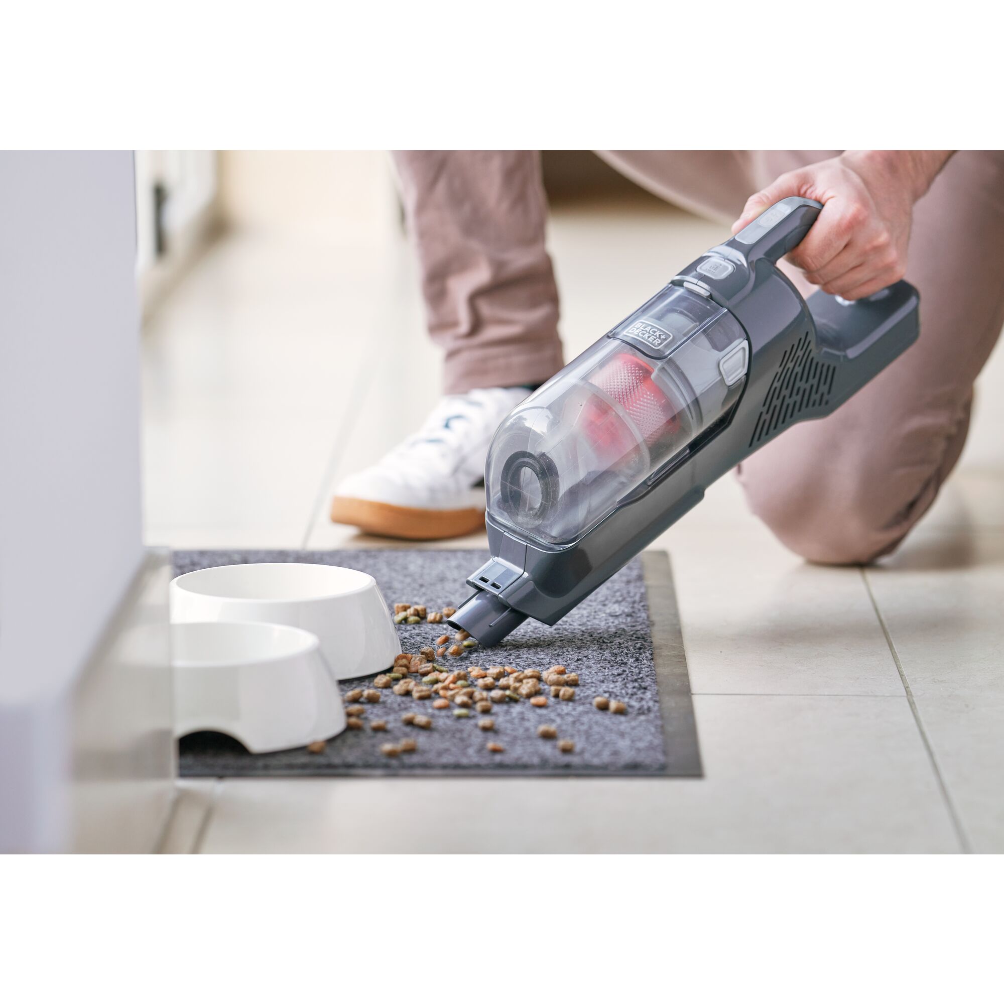 18V 2-in-1 Stick Vacuum With Integral 2Ah Battery