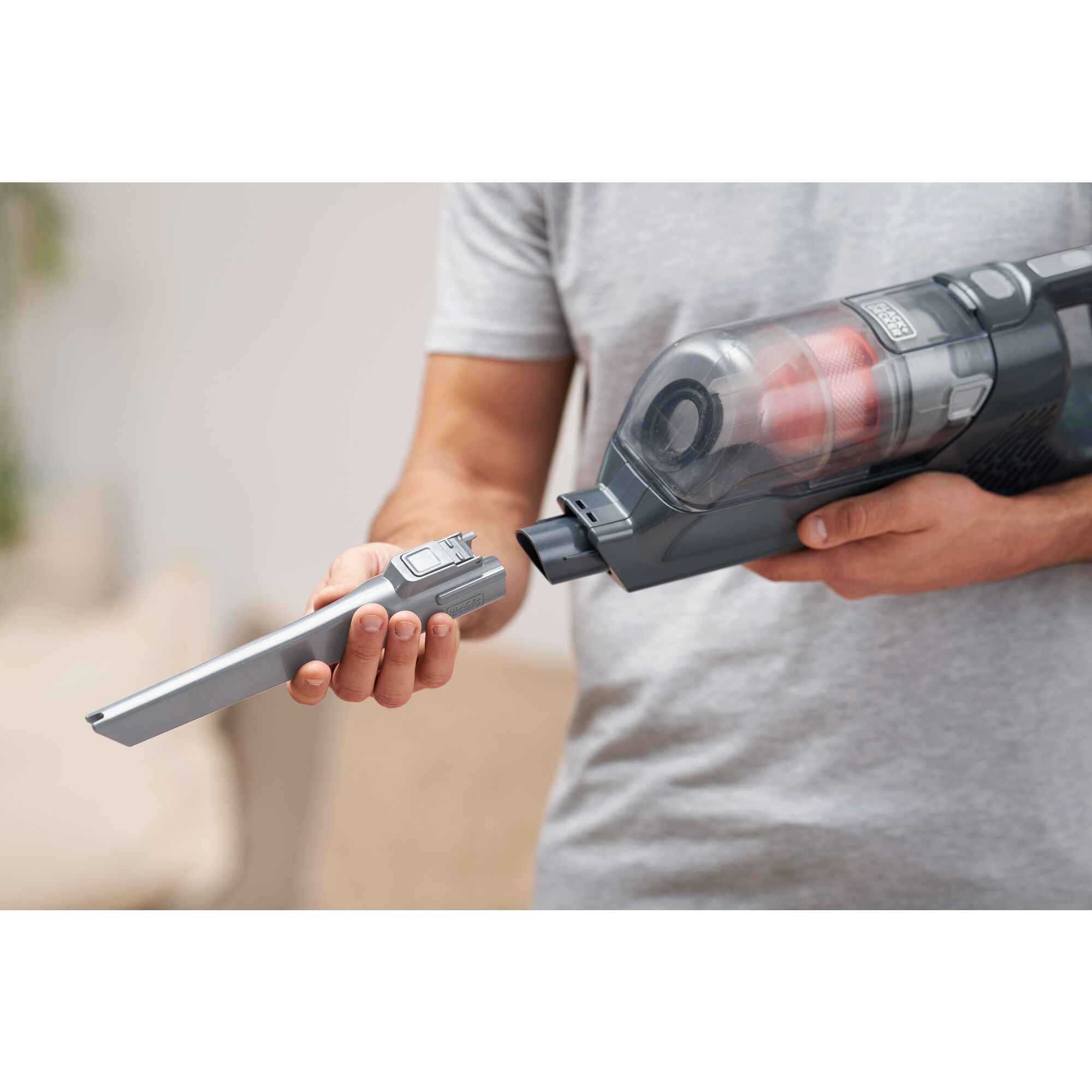 18V 2-in-1 Stick Vacuum With Integral 2Ah Battery