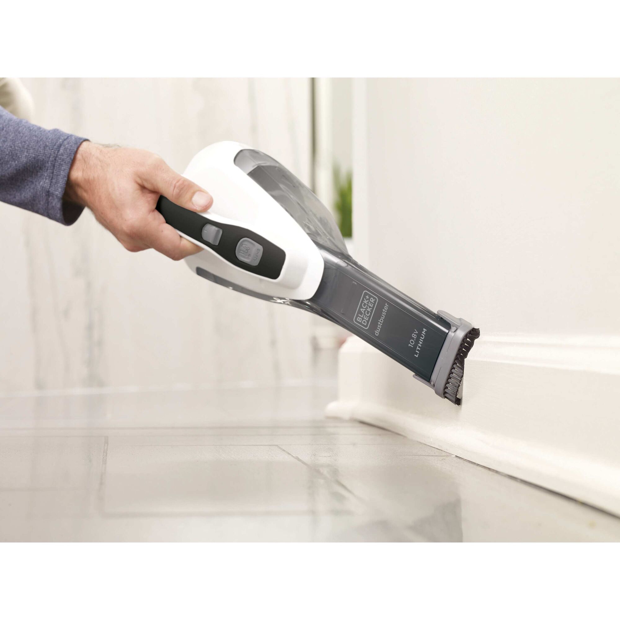 10.8V Li-ion Dustbuster® Hand Vacuum | BLACK+DECKER