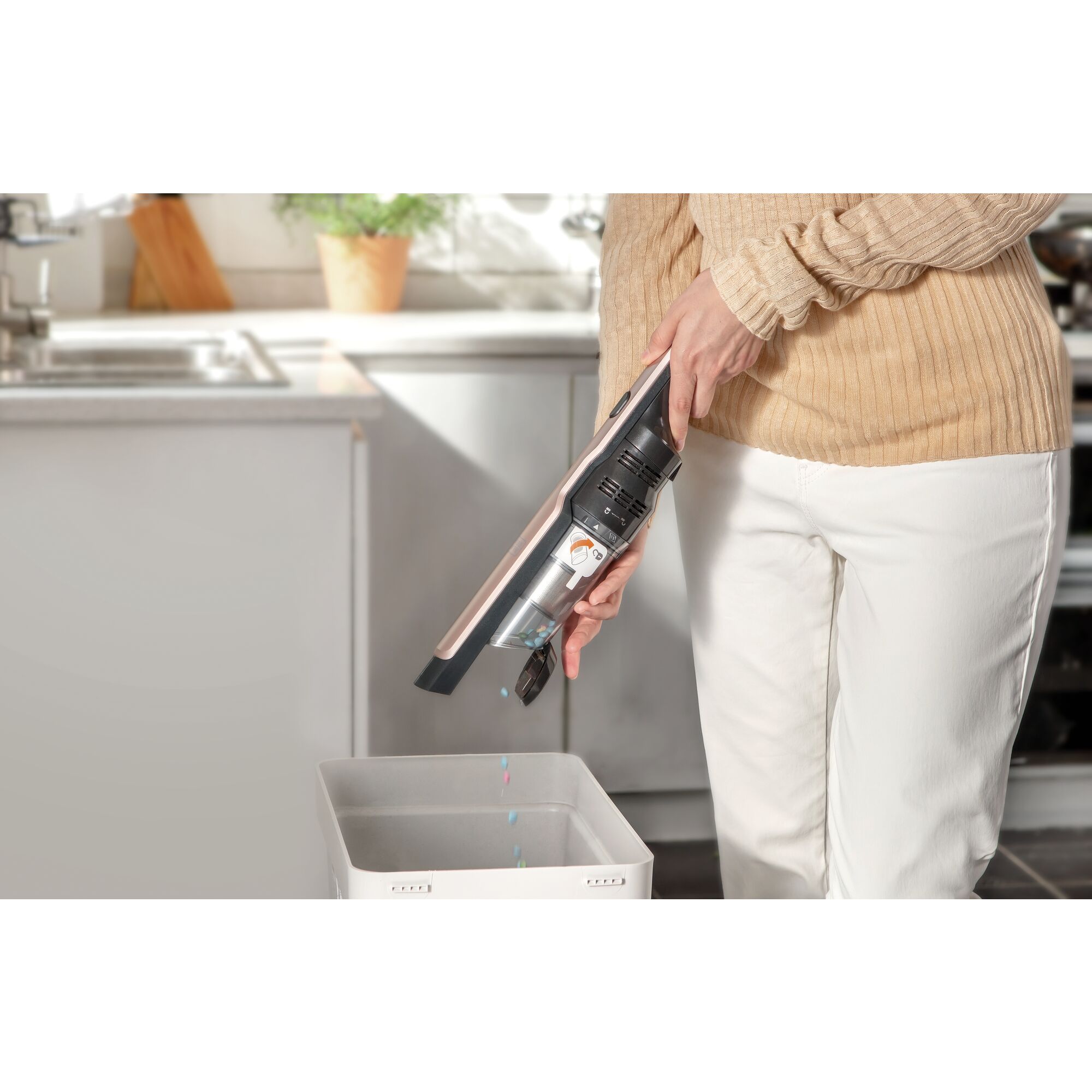 12V B+D BRUSHLESS HAND VAC – ROSE GOLD