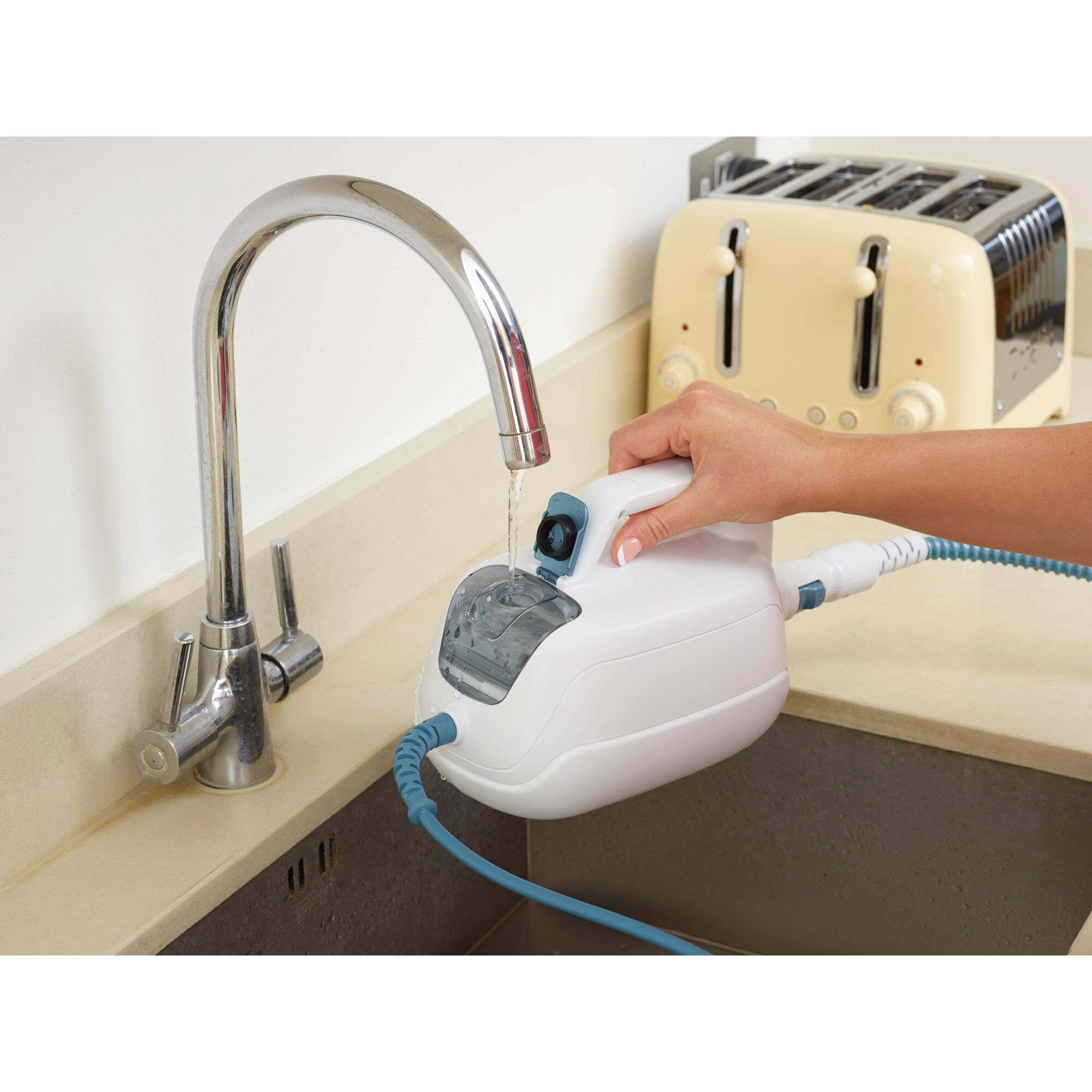 SteaMitt | BLACK+DECKER